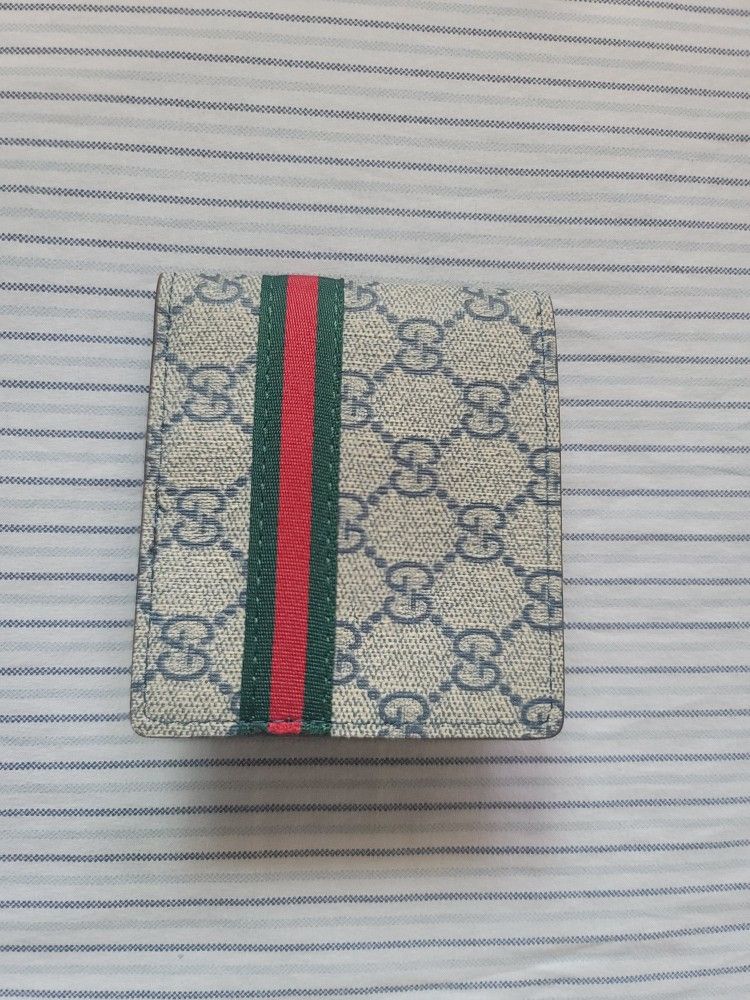 Men's Gucci Wallet $250 Pickup In Oakdale