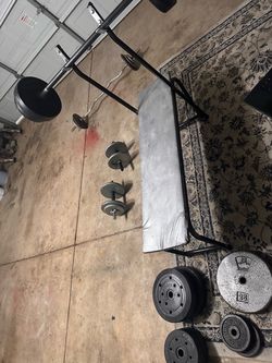 Bench press with weights