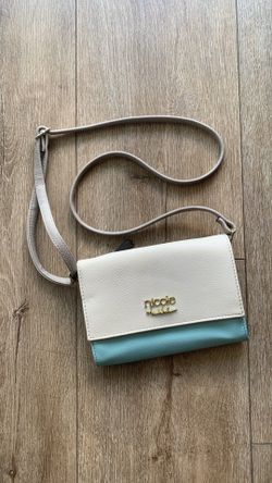 Women’s Nicole purse