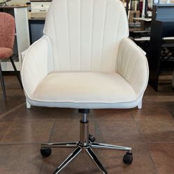 Wide backrest and seat cushion, silver metal base for enhanced stability, velvet office chair, home/office furniture(Beige)   💰50$