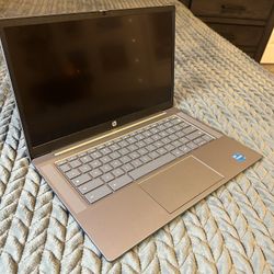 Chromebook Plus Intel Core i3