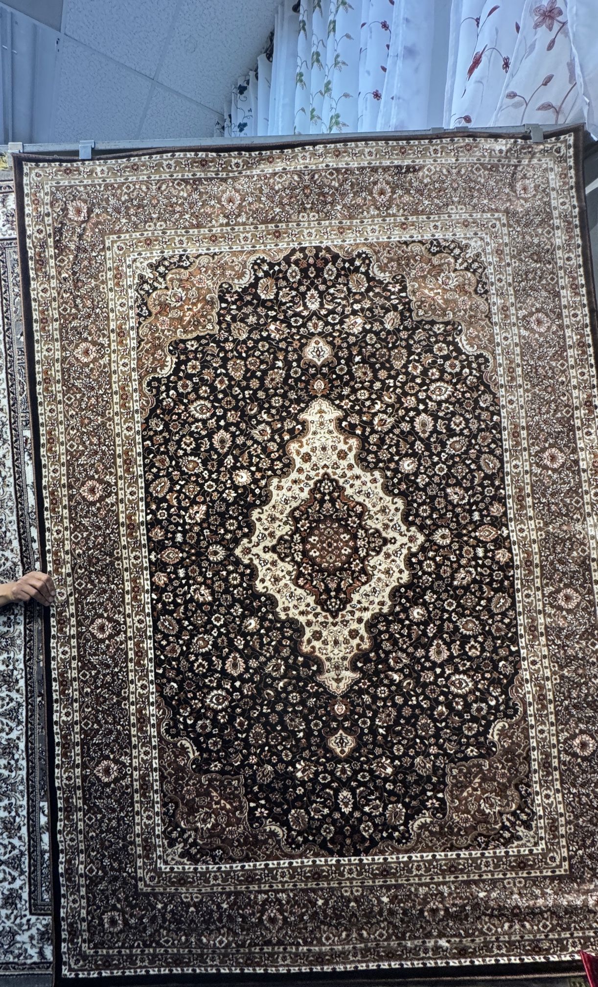 5x7 Brown Persian Silk Pile Rug – Classic Medallion Area Carpet