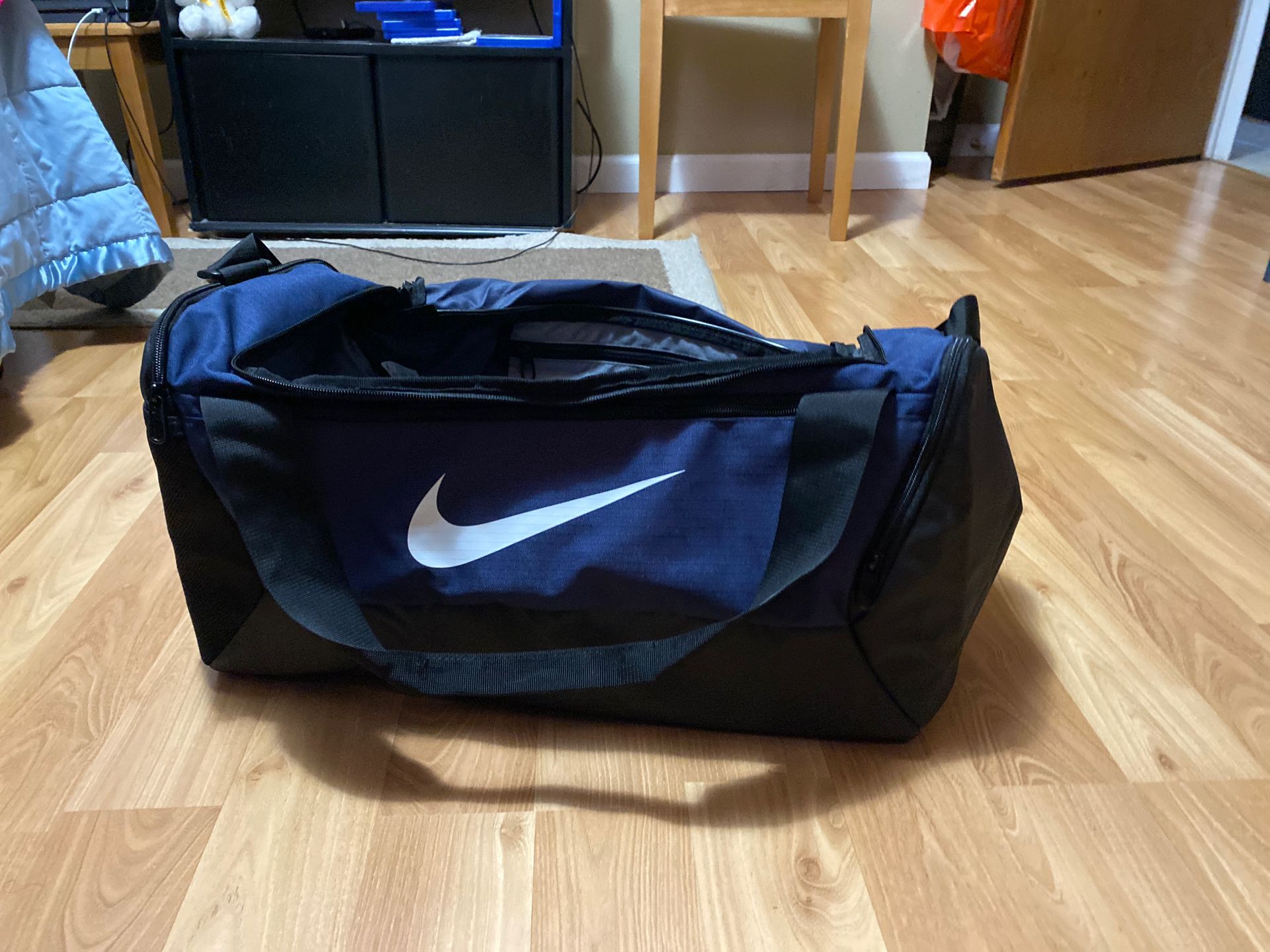 Nike duffel bag