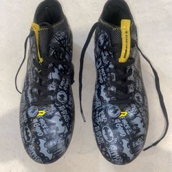 Football cleats
