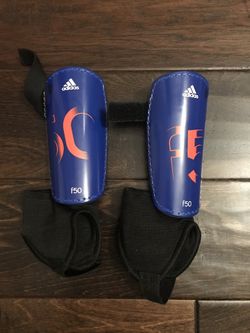 Adidas F50 Youth Medium Soccer Shin Guards