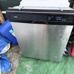 Whirlpool Dishwasher 