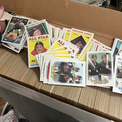 Baseball cards, Box Of Like 1,000 Plus Duplicates. 