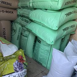 LOTS AND LOTS OF GARDENING SUPPLIES !!