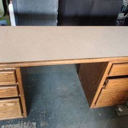 Extra Large Wood Desks With Extra Storage 