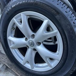 4- MICHELIN RADIAL DEFENDER