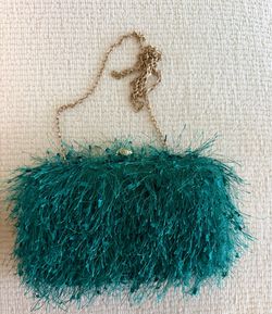Green Women’s Small Clutch Bag Gold Chain Shoulder Strap, Clasp, Party