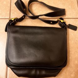 Coach Messenger Bag