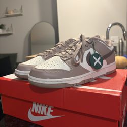 Nike Dunks- Never Worn