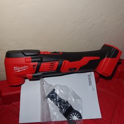 Milwaukee M18 Cordless multitool Tool Only