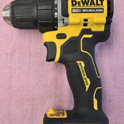 Dewalt DCD794 Cordless 1/2" Drill