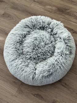 Round Fluffy Plush Pet Bed
