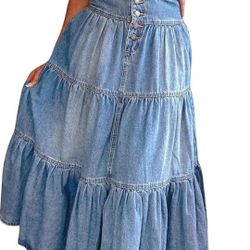 Xxl Skirt For $30 washed Once Never Worn 