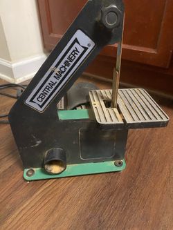 Belt sander