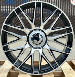 Mercedes 20” new amg styie rims tires sets