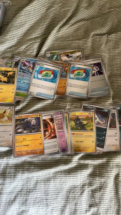 800 pokemon card collection