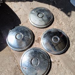 Small Hubcap Set 