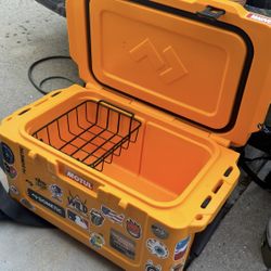 Dometic Patrol 35 Ice Cooler - Yellow