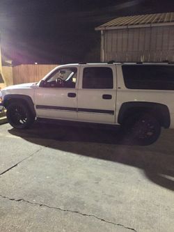 02 Chevy suburban