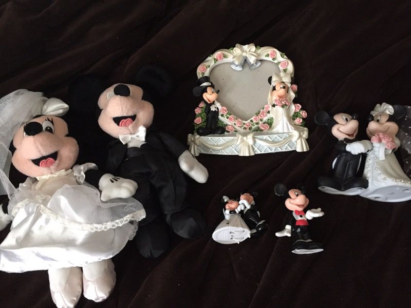 Mickey/Minnie Disney wedding items