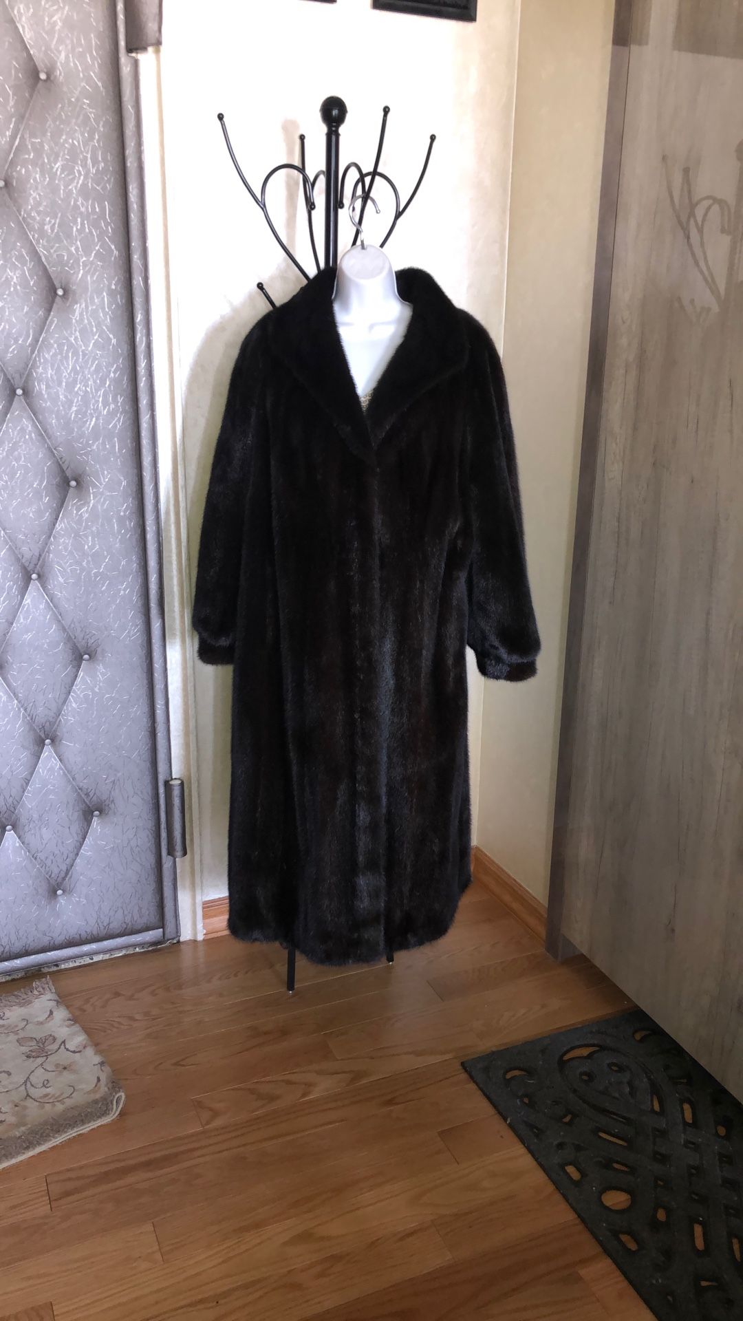 SAGA MINK REAL FUR LONG FULL LENGTH FUR COAT PLUS SIZE 2XL 3XL 18W