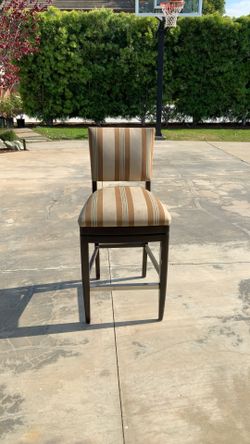 Fabric Chair 2/3