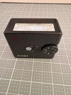 Godox iM30 Flash