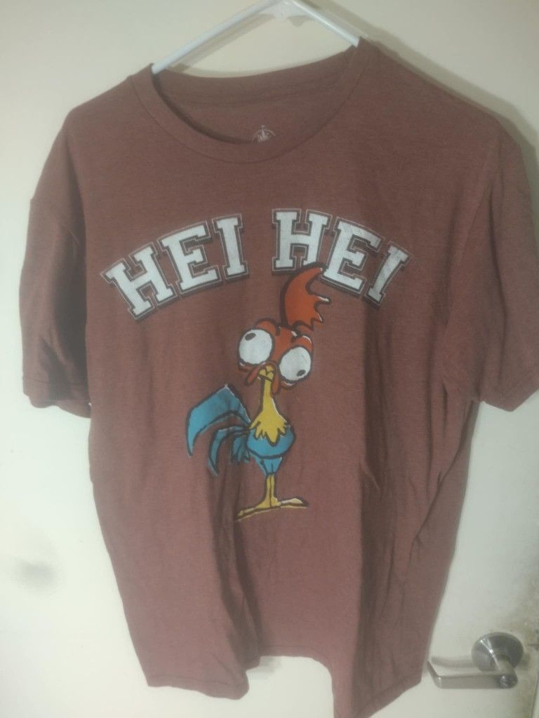 Hei Hei Moana Chicken T-Shirt Size L