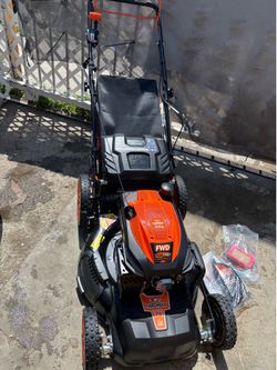 Podadora yard max  6 velocidafes con transmisión