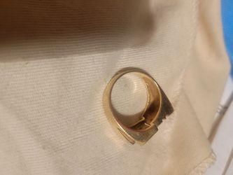 Anillo de oro 14k