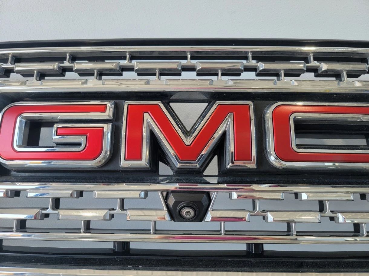 2020-2023 GMC Sierra HD 2500 3500 OEM Chrome Grille w/ Camera 84691993