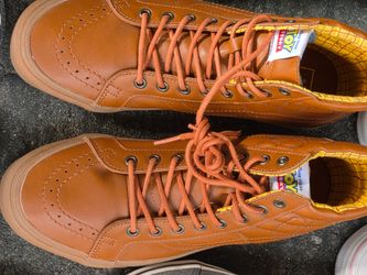 [Vans toy story shoes]