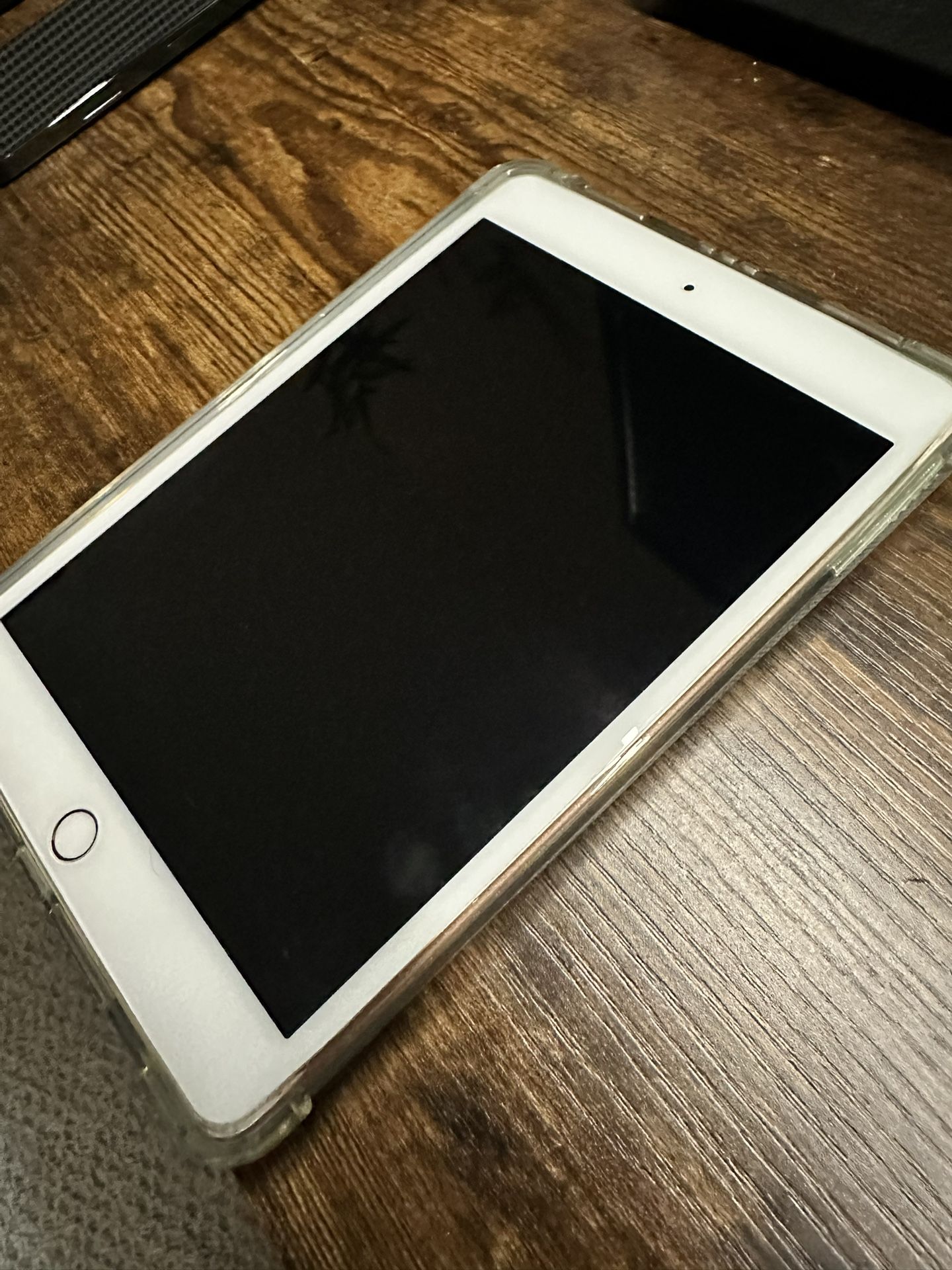 iPad Mini 5th Gen - WiFi Only (Rose Gold)