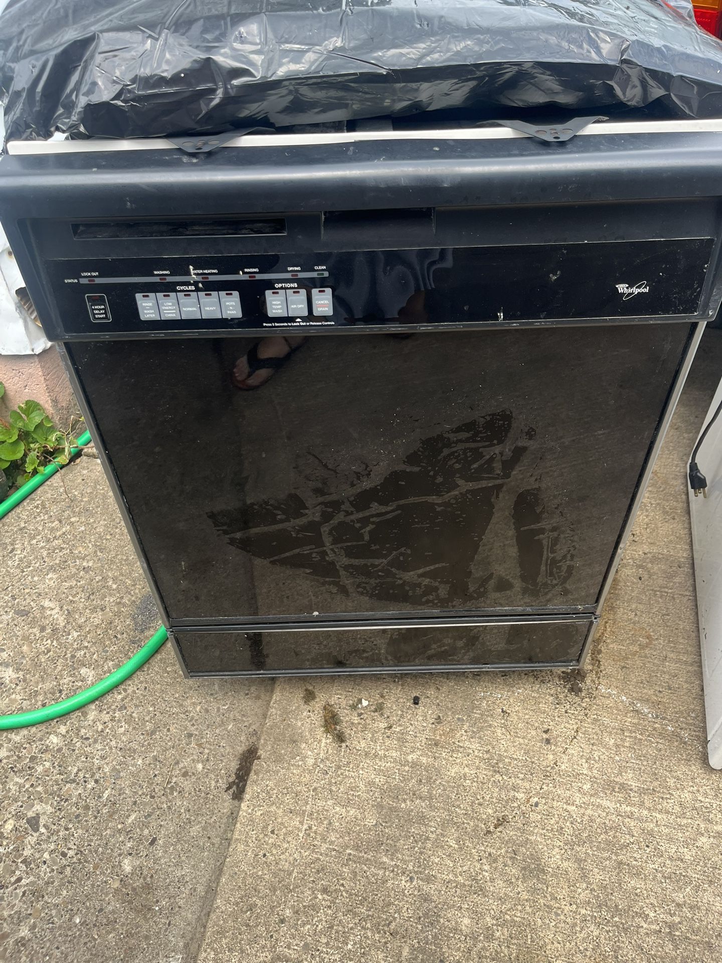 Dishwasher 