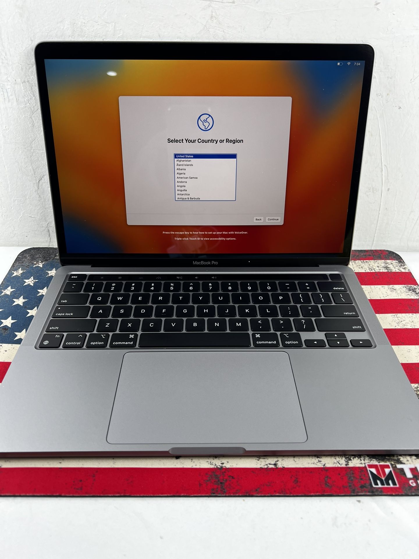 Apple Mackbook Pro A2338 Laptop