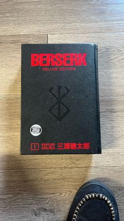 Berserk Deluxe Edition Book 1