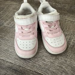 nike toddler shoes size 7c