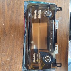 2016 Nissan Rogue OEM Radio 