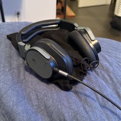 Austrian Audio Hi-X65