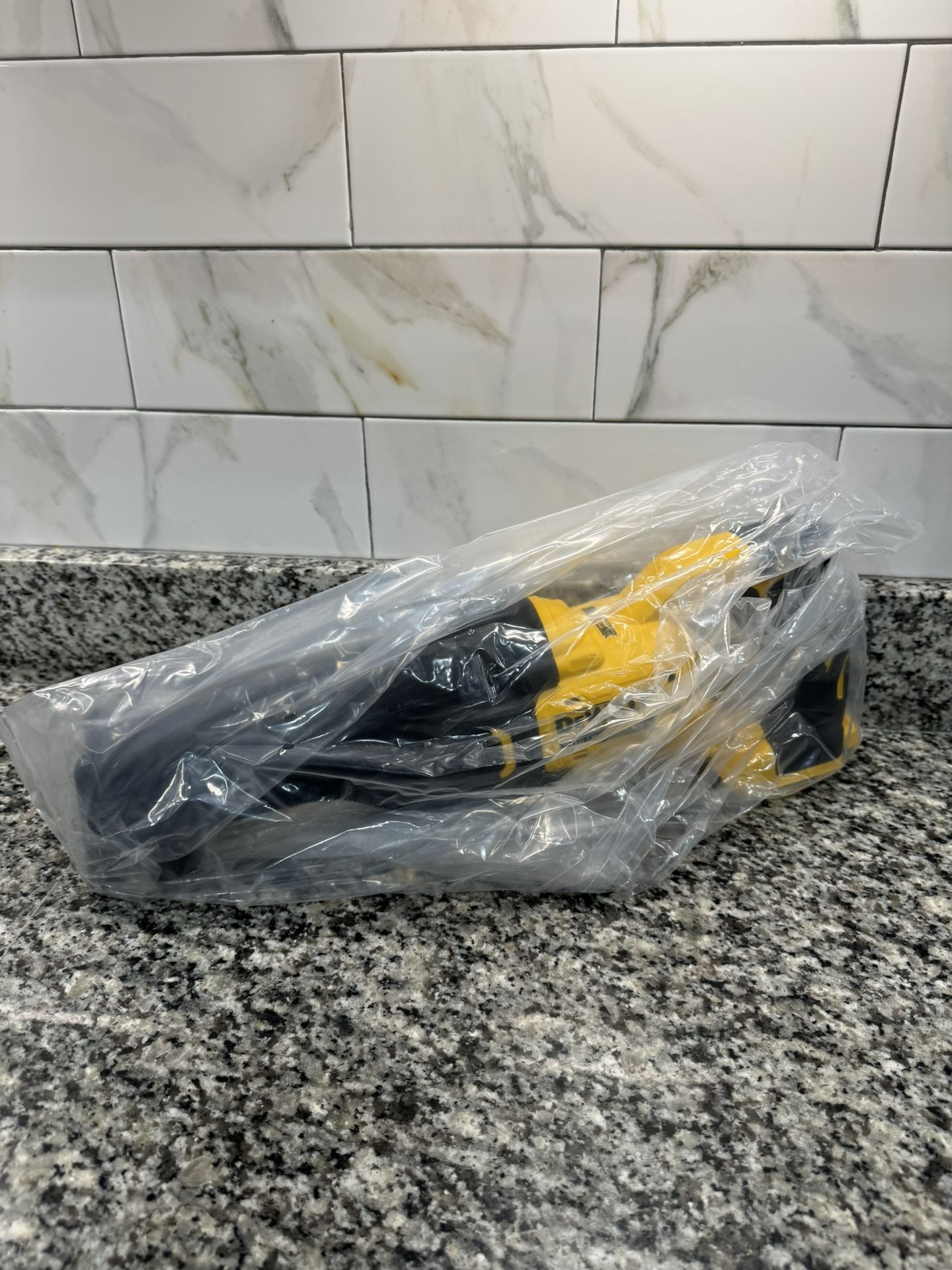 Dewalt