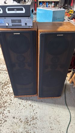 Pioneer Vintage loud speakers