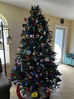 Pre-Lit Christmas Tree