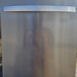 Whirlpool 3-Rack Stainless Steel Dishwasher