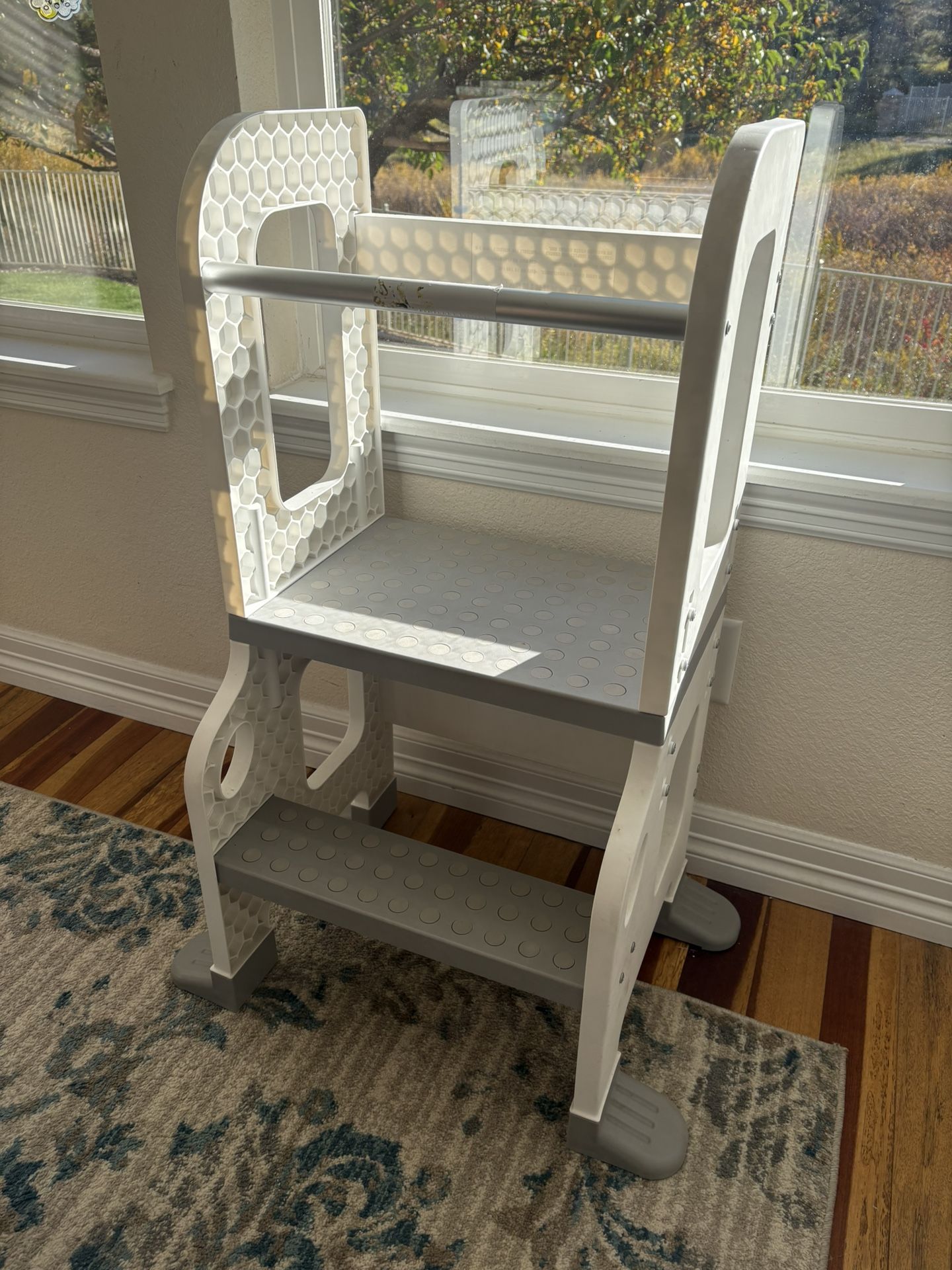 Toddler Kitchen Step Stool