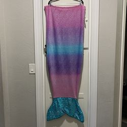Mermaid Tail Blanket