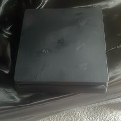 Ps4 slim